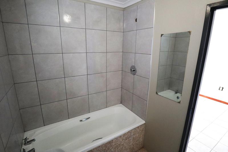 2 Bedroom Property for Sale in Bonny Brook Western Cape